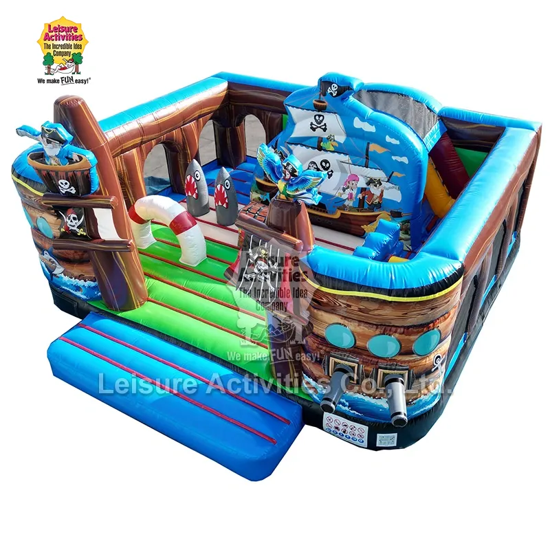 Площадка за много игри Little Pirates Bouncy Castle